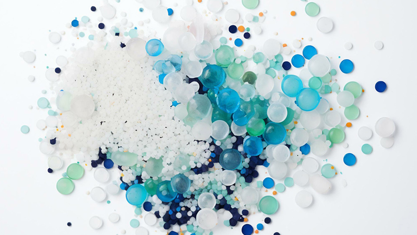 Plastic pellets - nurdles
