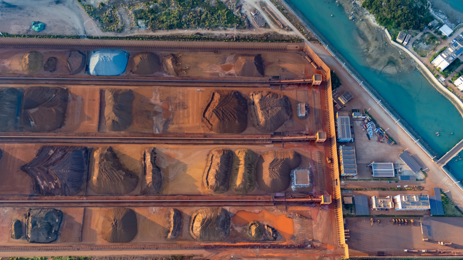 SNOW 2025 Wk46 Plain